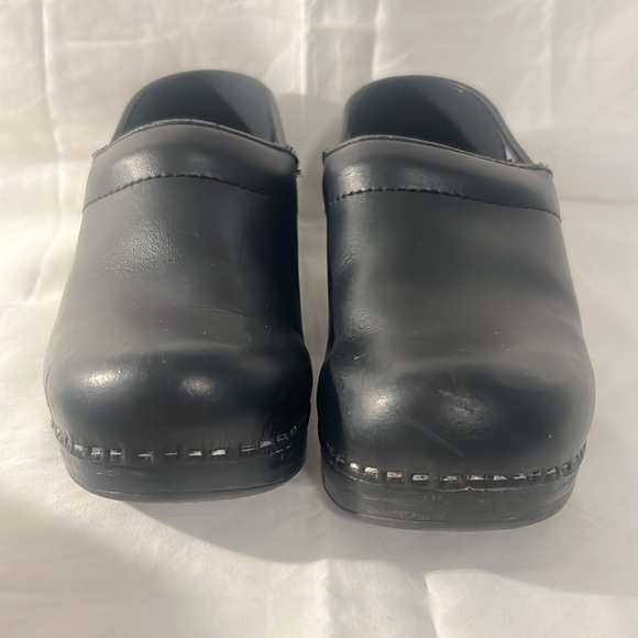Dansko shoes size 36 good condition - Picture 5 of 6